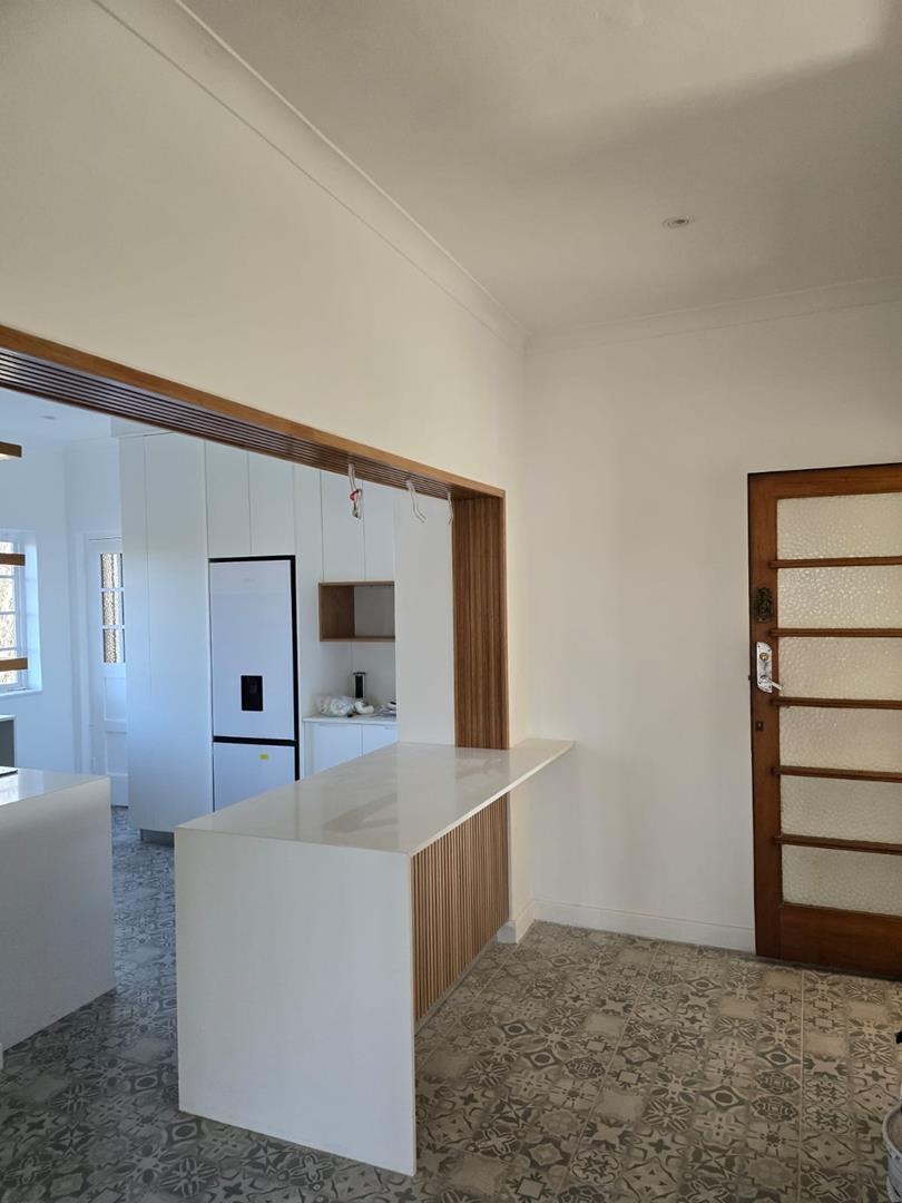 To Let 2 Bedroom Property for Rent in Rondebosch Western Cape